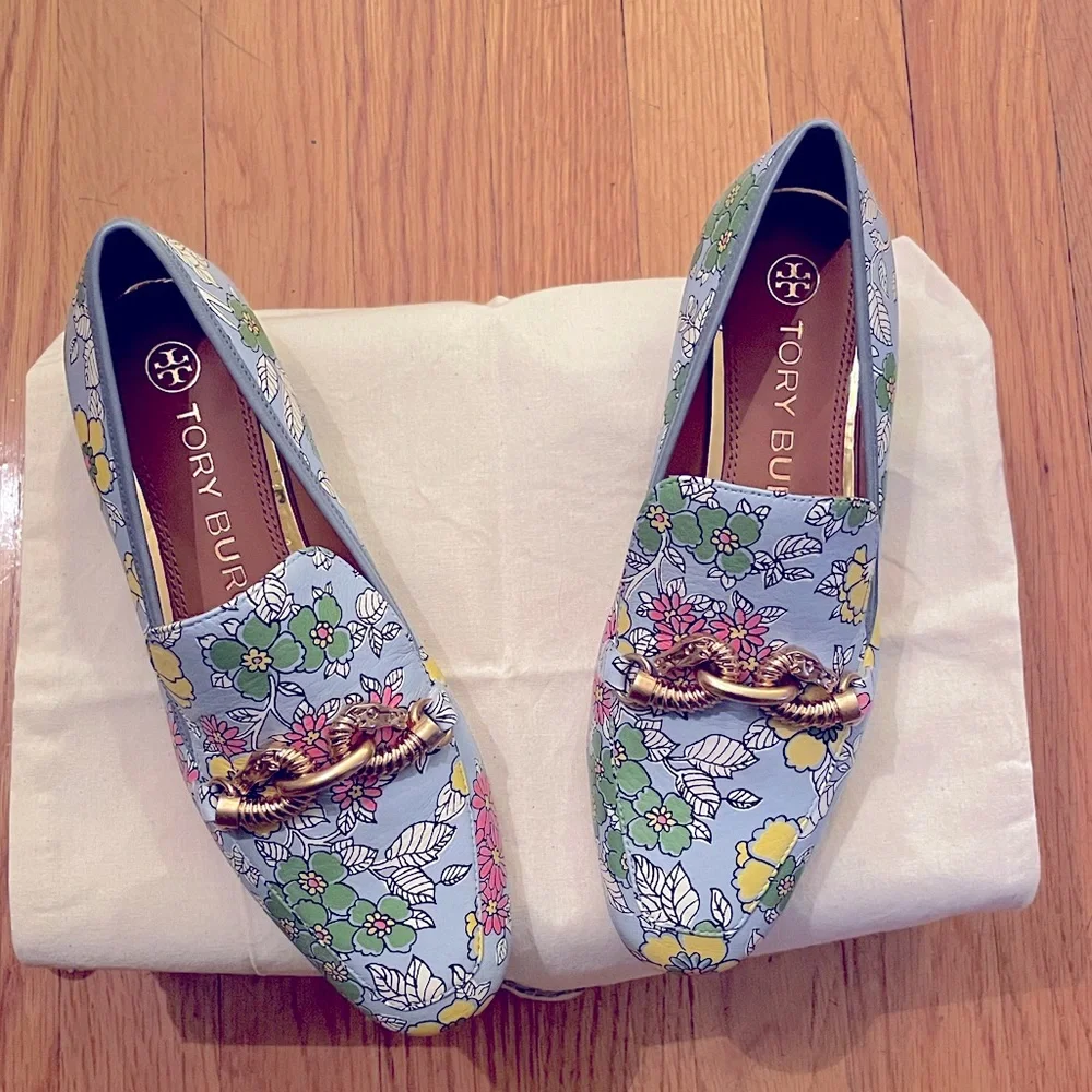 TORY BURCH Blue Wallpaper Floral Leather Loafers - Women’s Size 6 - New In Box - Picture 3 of 8